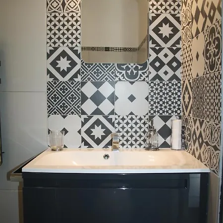 La Parenthese Amoureuse 4*