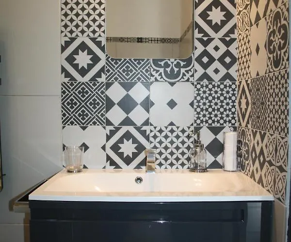 La Parenthese Amoureuse 4*